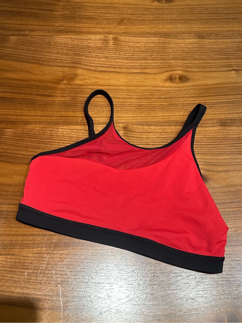 Lululemon red black strappy mesh sports bra top size 10